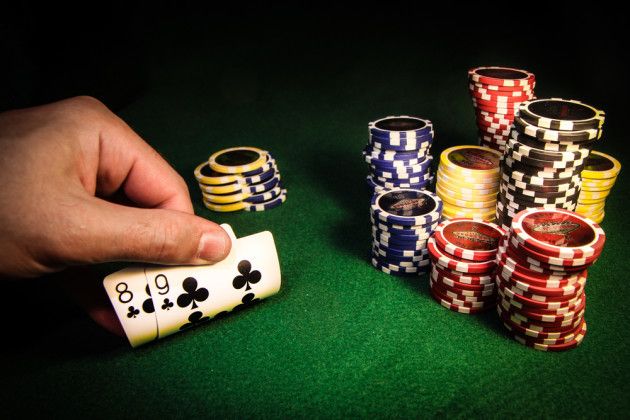 پاکستان میں Slots 777 Party APK کا آن لائن کیسینو سیکشن کھولیں۔
